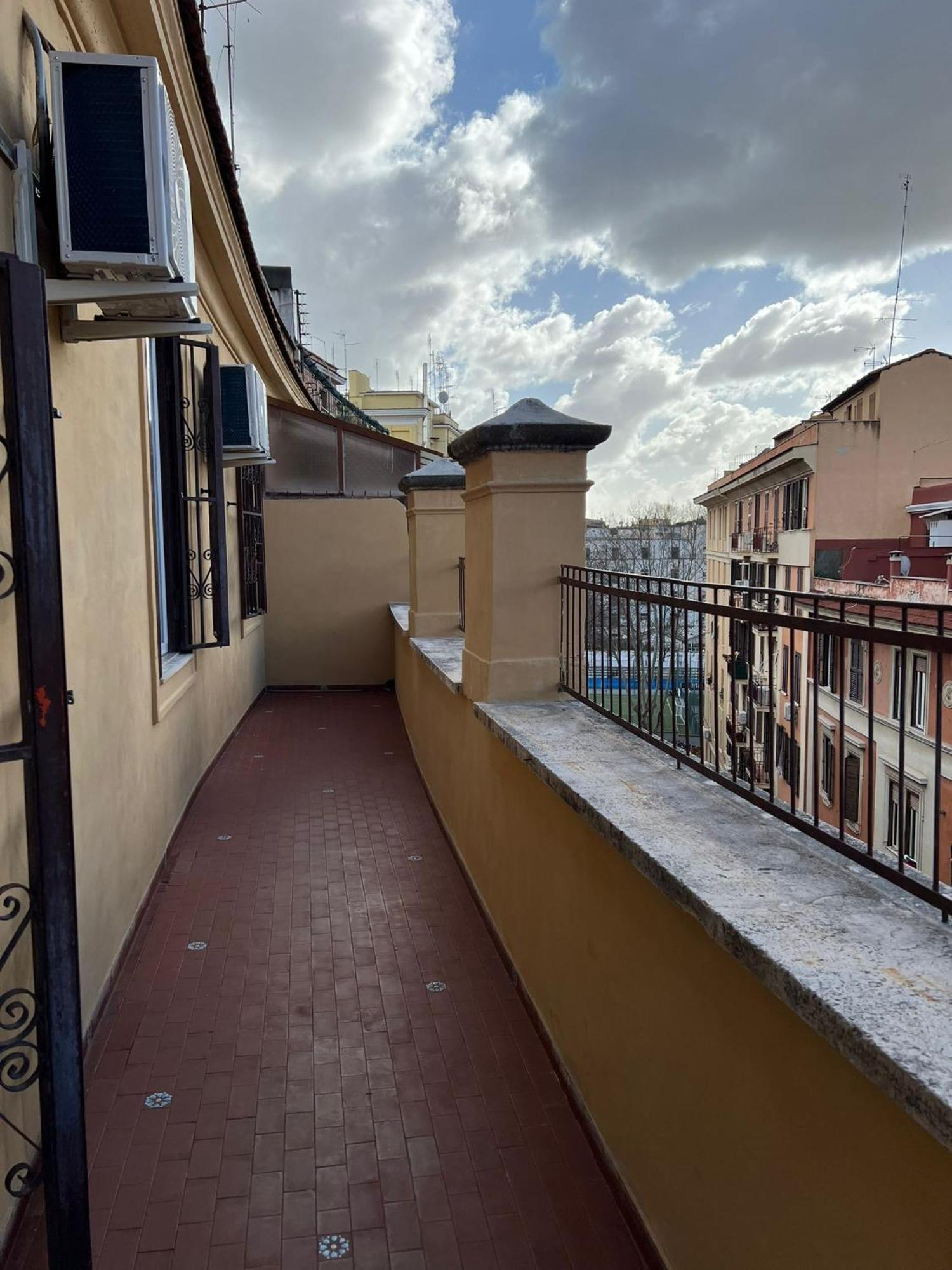 Luciano San Giovanni Guest House Rom Exterior foto